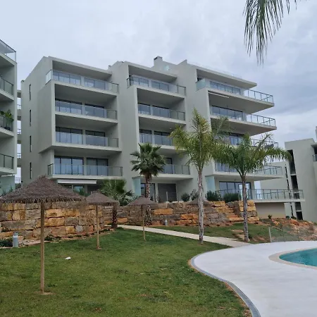 Celeste @ Oasis Mar Portimao
